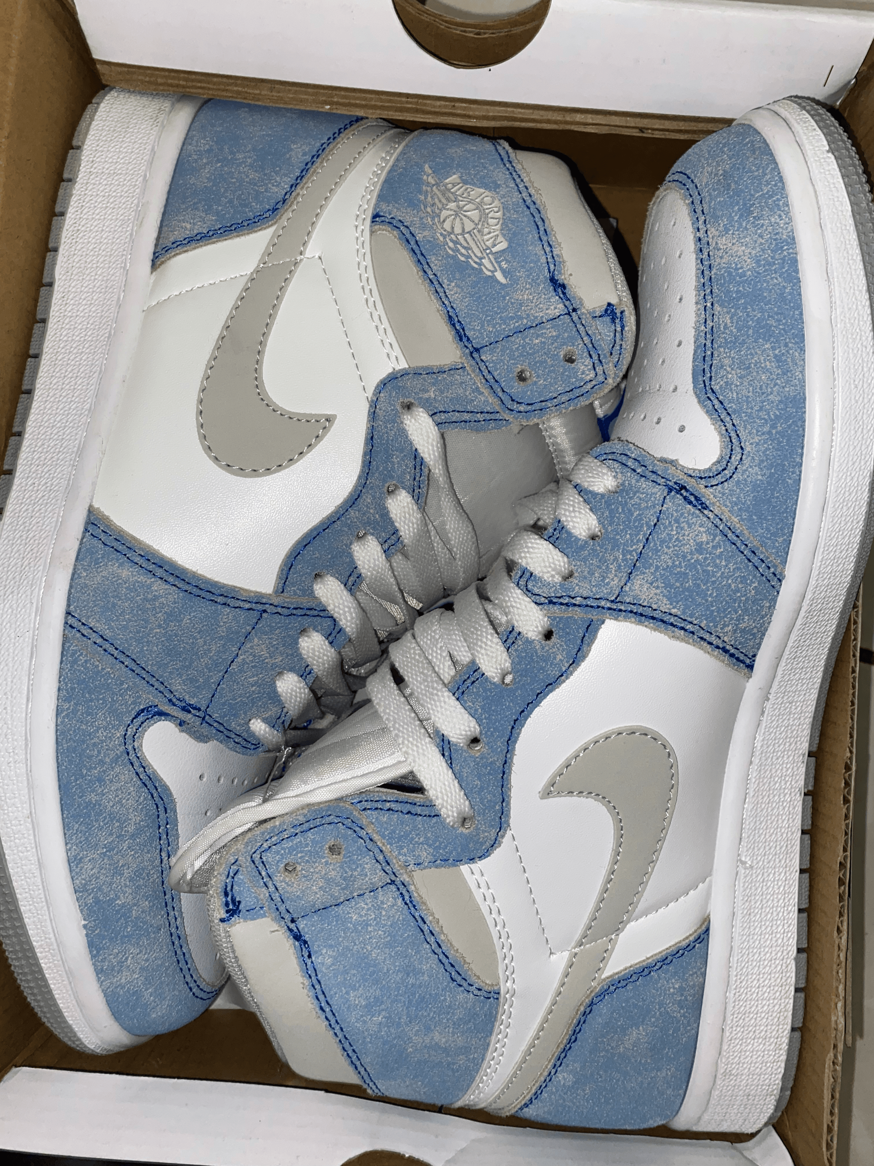 Jordan 1 retro high og hyper royal - Photo 1