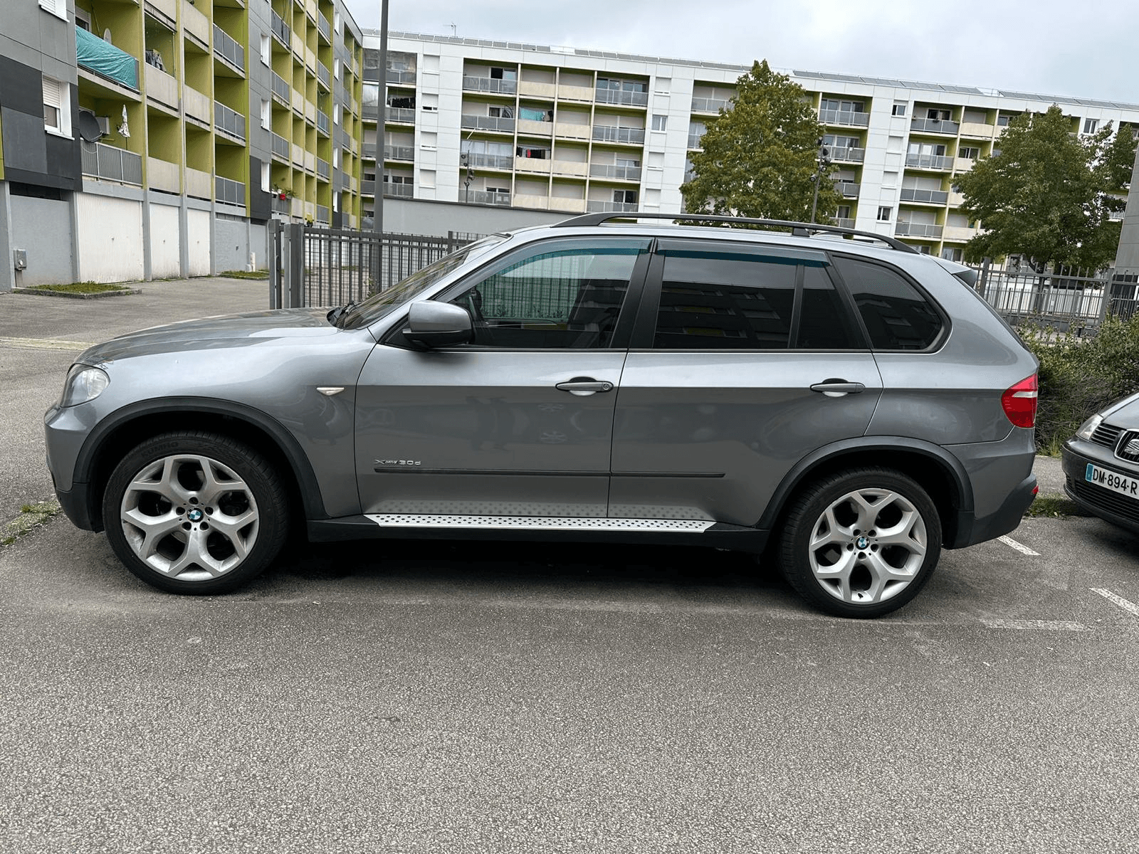 BMW X5 7 places en parfait état - Photo 1