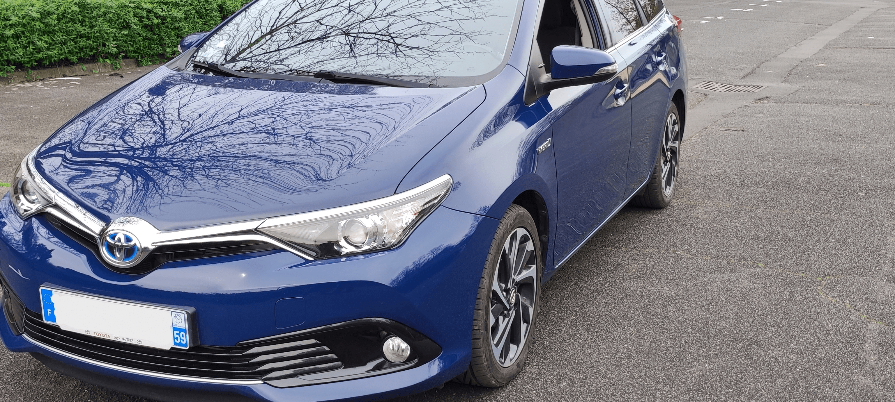 TOYOTA AURIS HYBRIDE ANNEE 2017 AUTOMATIQUE - Photo 1