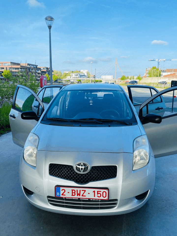 Je met ma voiture en vente - Photo 1