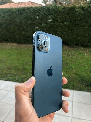 iPhone 12 Pro Max - Photo 1