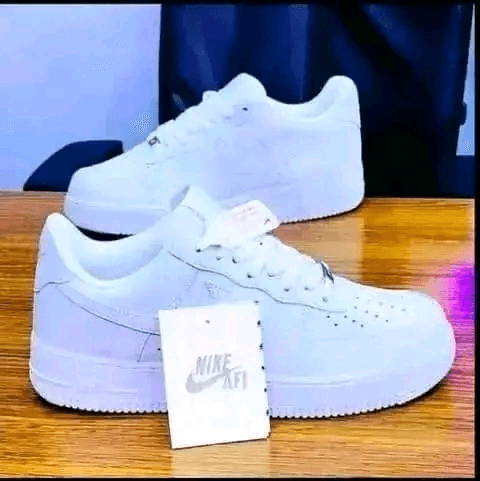 Chaussures style Nike - Photo 1