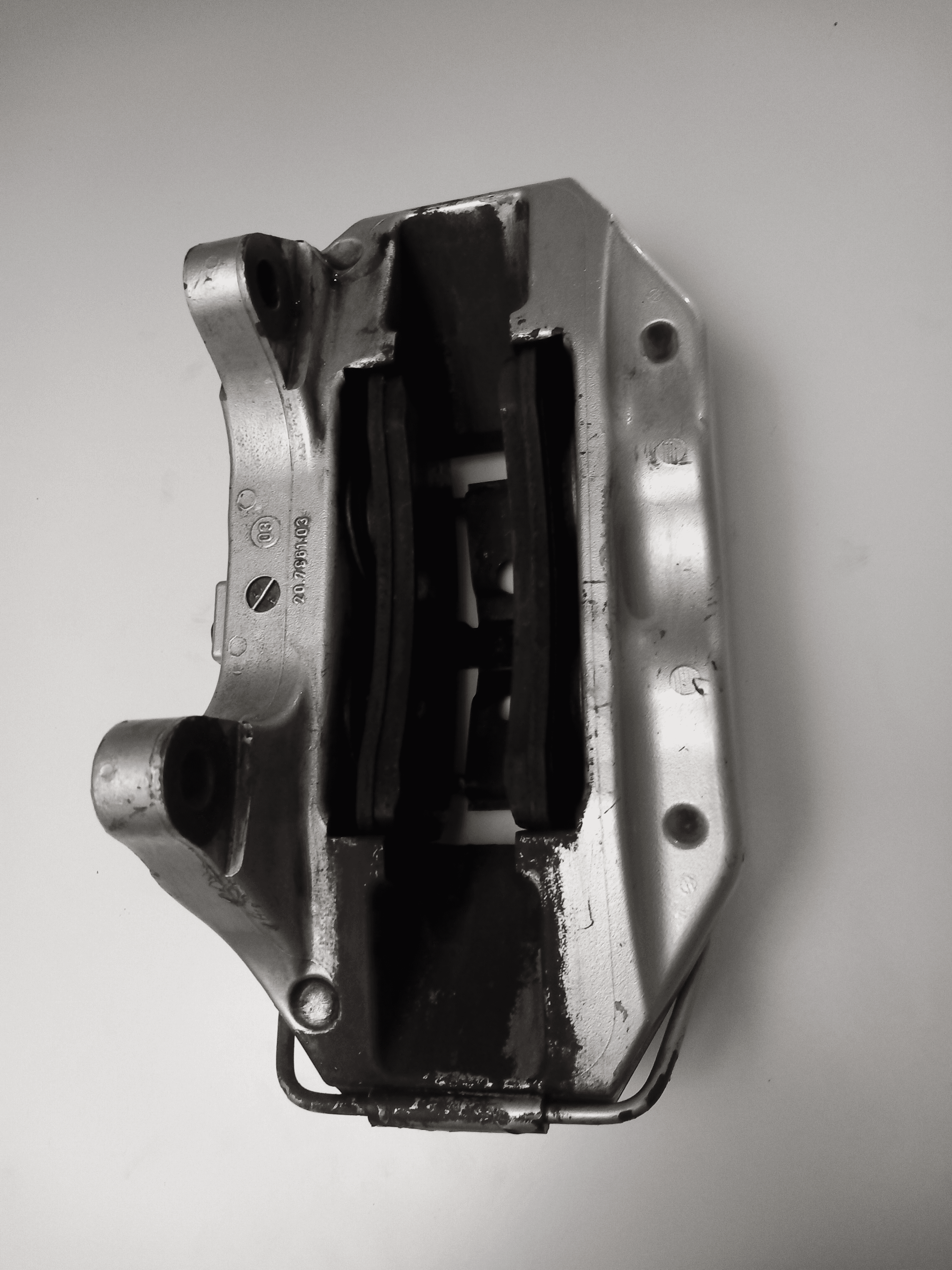 Etrier de frein Jaguar S-Type R 1999-2008 - Photo 1