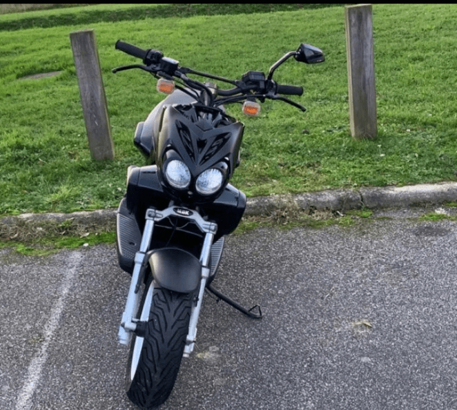 Scooter mbk année 2017 - Photo 1