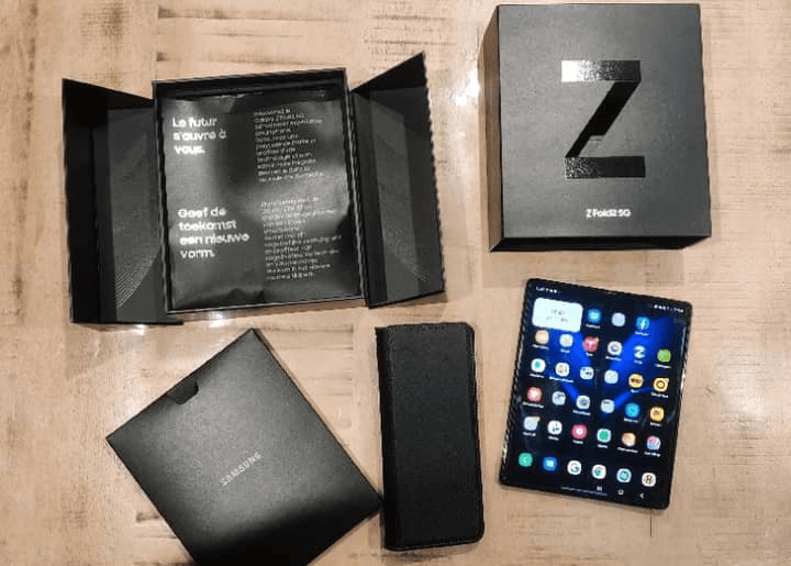 SAMSUNG Z FORL 3 - Photo 1