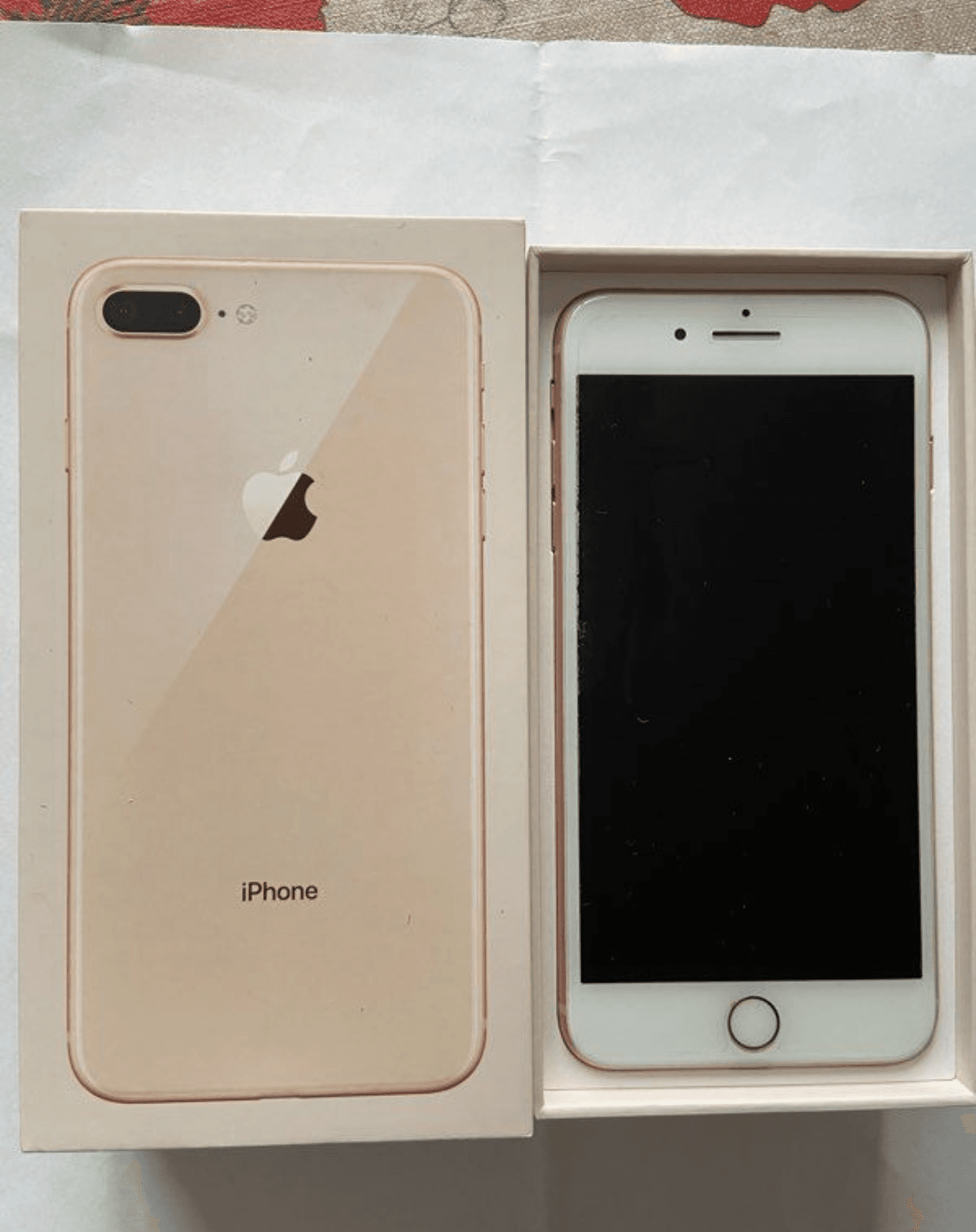 Vente iPhone 8 Plus en bonne état - Photo 1