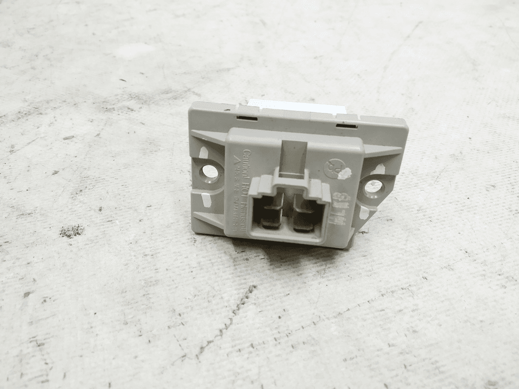Contrôleur de ventilateur (thermostat) de l'unité de climatisation (poêle) assyTesla 6008246-00-B - Photo 1