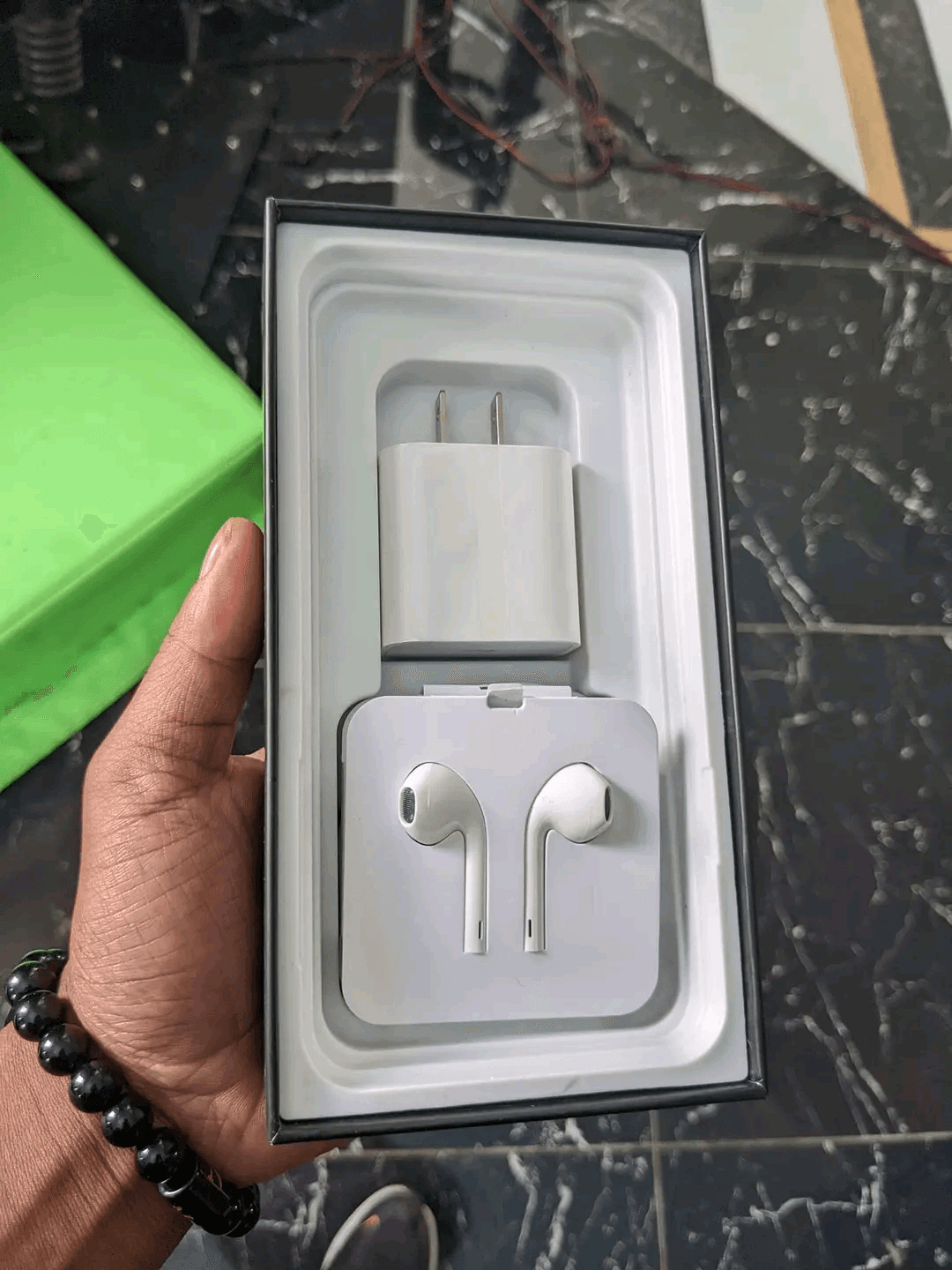 Iphone 11 pro max Gold 256GB - Photo 1