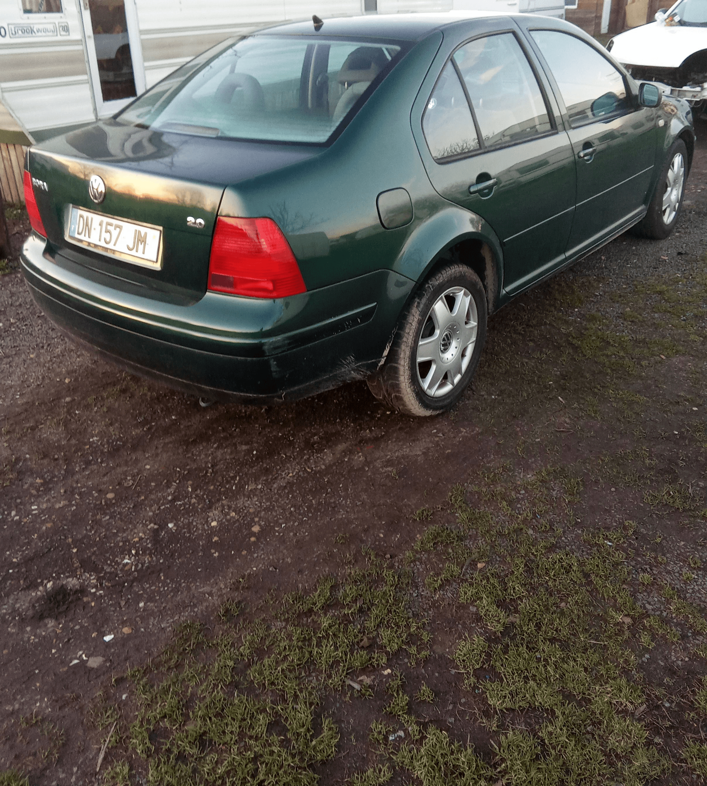 Volkswagen Bora Essence 2 Litres en Excellent État - Photo 1