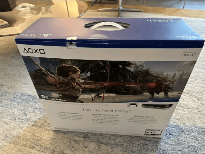 Pack Sony PS5 Blu-Ray Edition Console Horizon Forbidden West - Blanc SANS CODE.