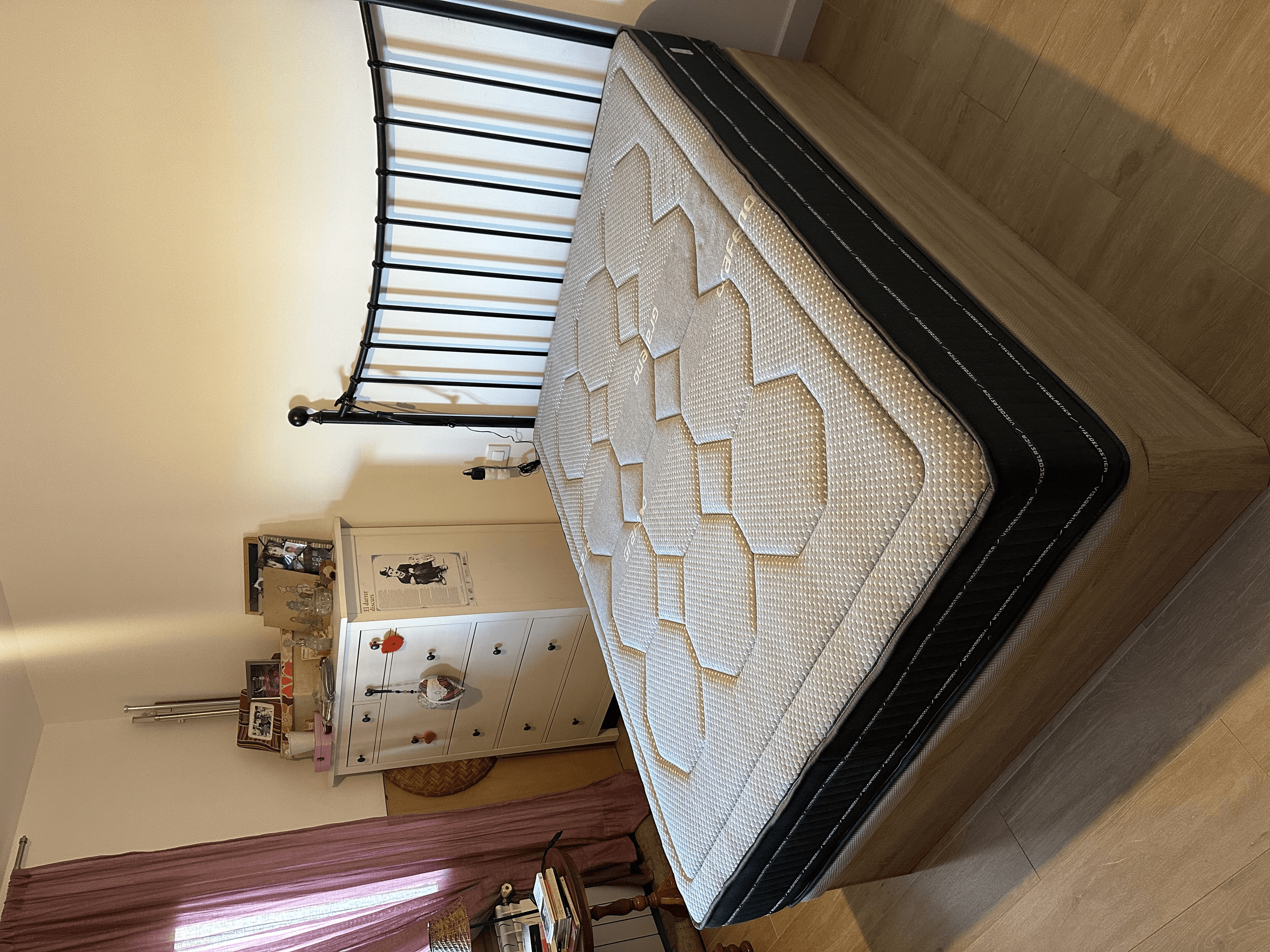 CANAPE AVEC MATELAS AVEC TRANSPORT GRATUIT À DOMICILE PAIMENT CASH