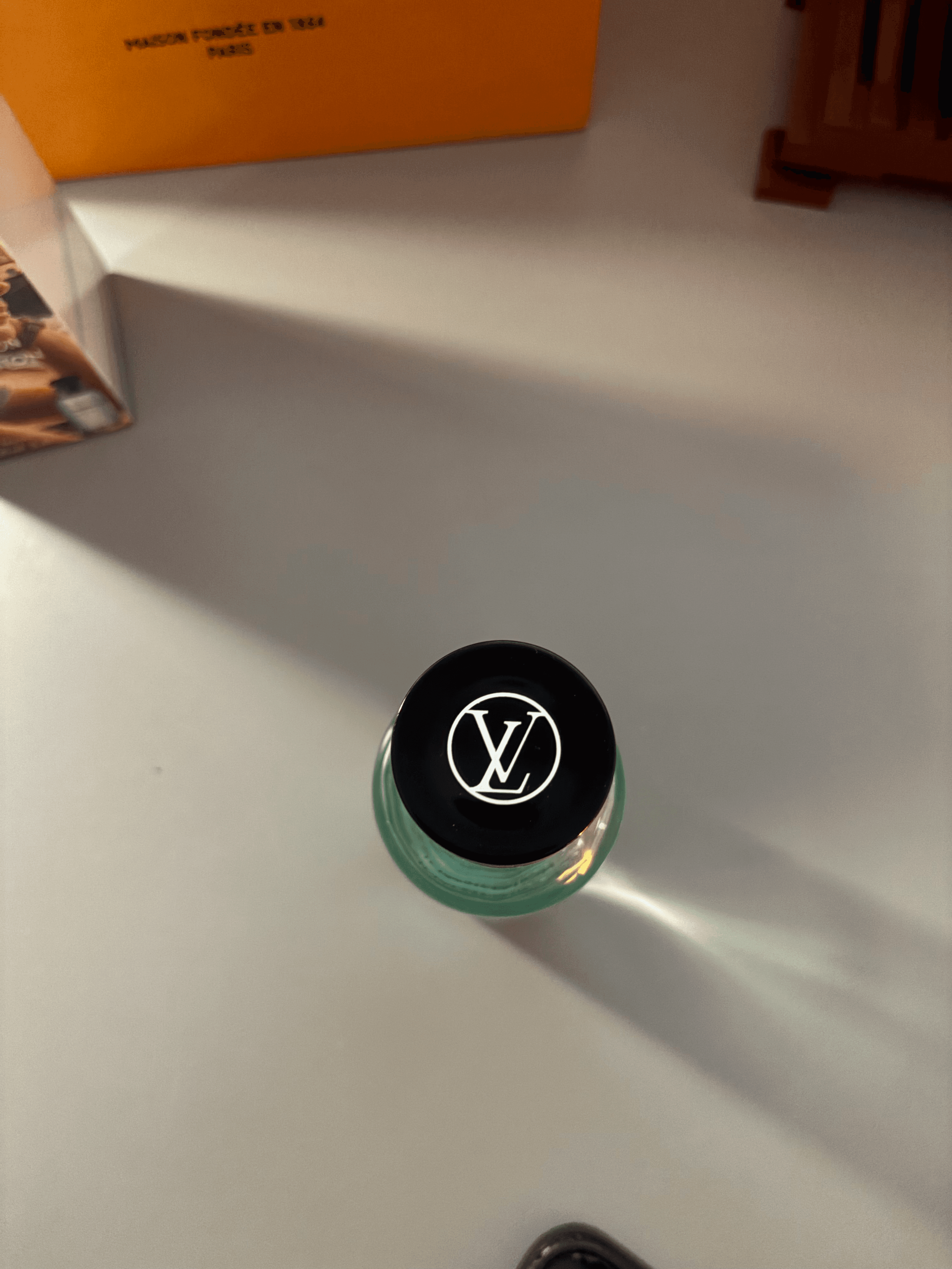 Vends Parfum Louis Vuitton Imagination