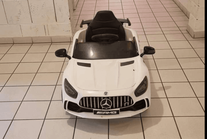 Mercedes classe enfants