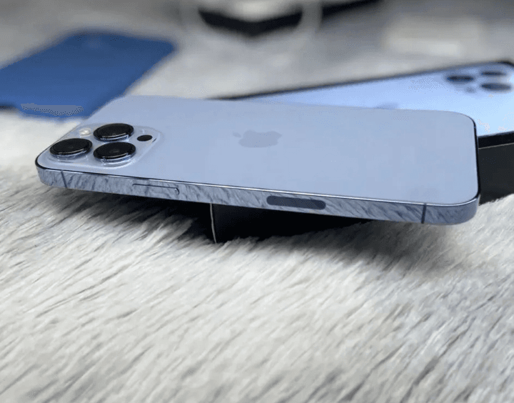 Iphone 13 Pro Max based - Photo 1