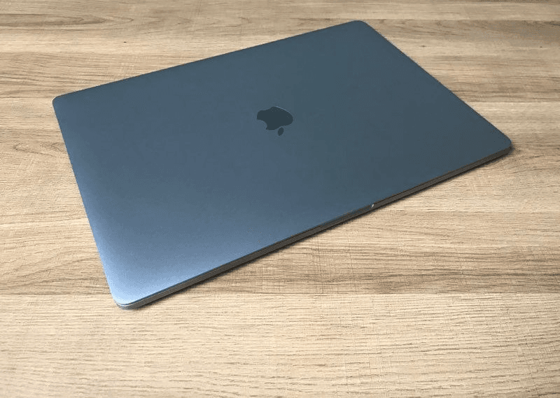 MacBook Pro 16 pouces - Photo 1
