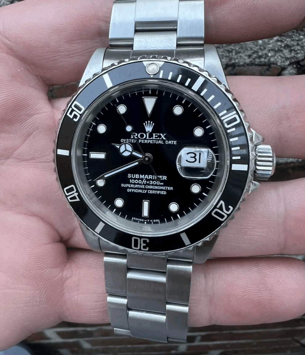 Montre d'origine Rolex SS Submariner pour hommes Ref # 16610 avec cadran à index noir et bracelet Oy - Photo 1