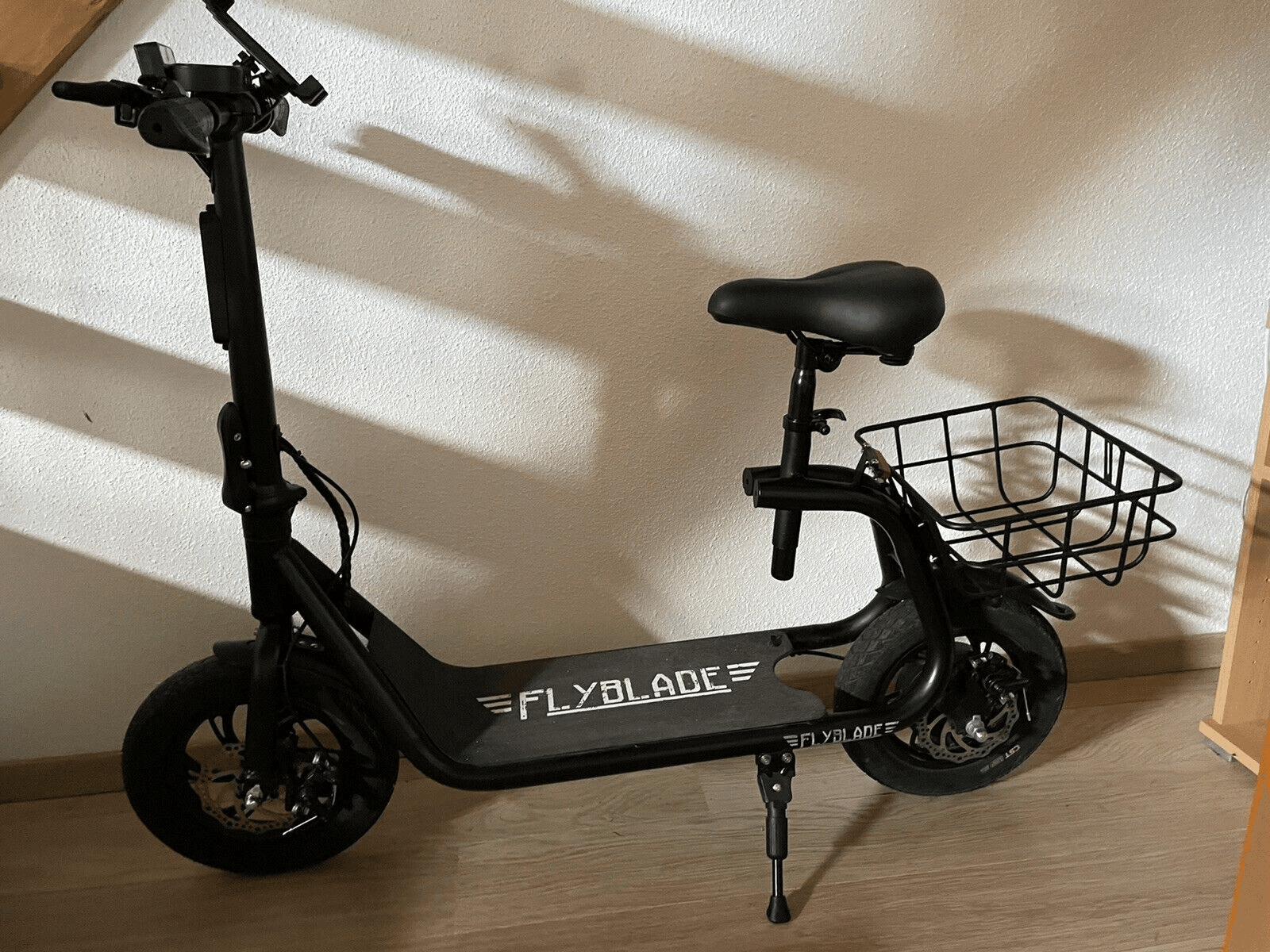 Trotinette électronique - Photo 1