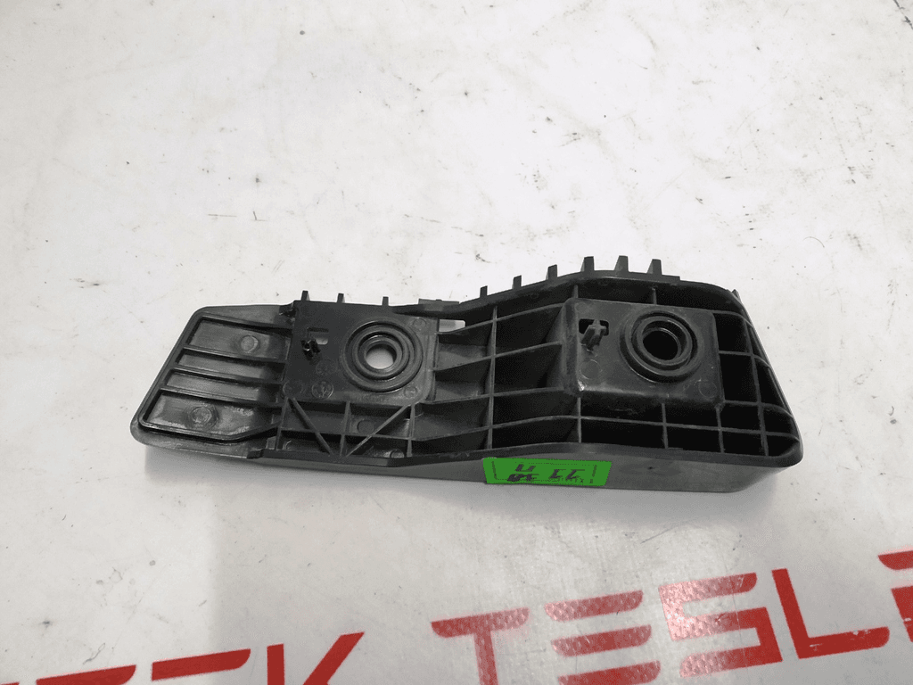 Bras de fixation d'une lanterne d'arrière droite Tesla 1083993-00-D - Photo 1