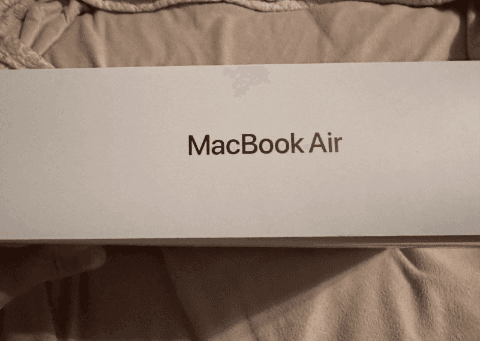 MacBook Air - Photo 1