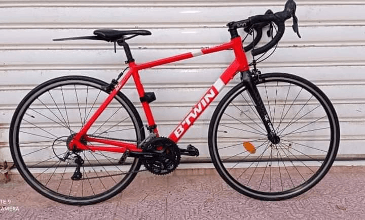 Vélos super à toute personne - Photo 1