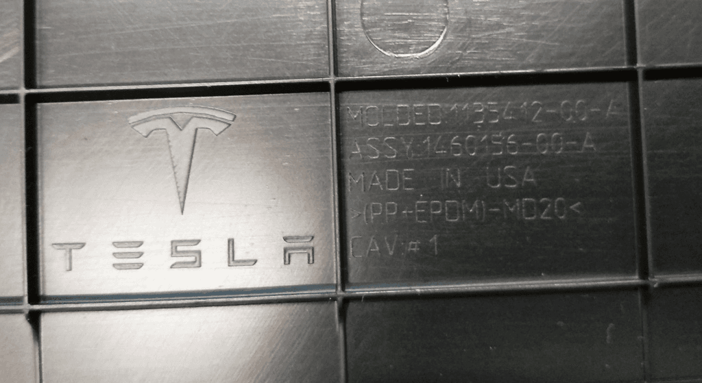 Tesla modèle X, capteur de température intérieure modèle 3
1045664-03-C - Photo 1