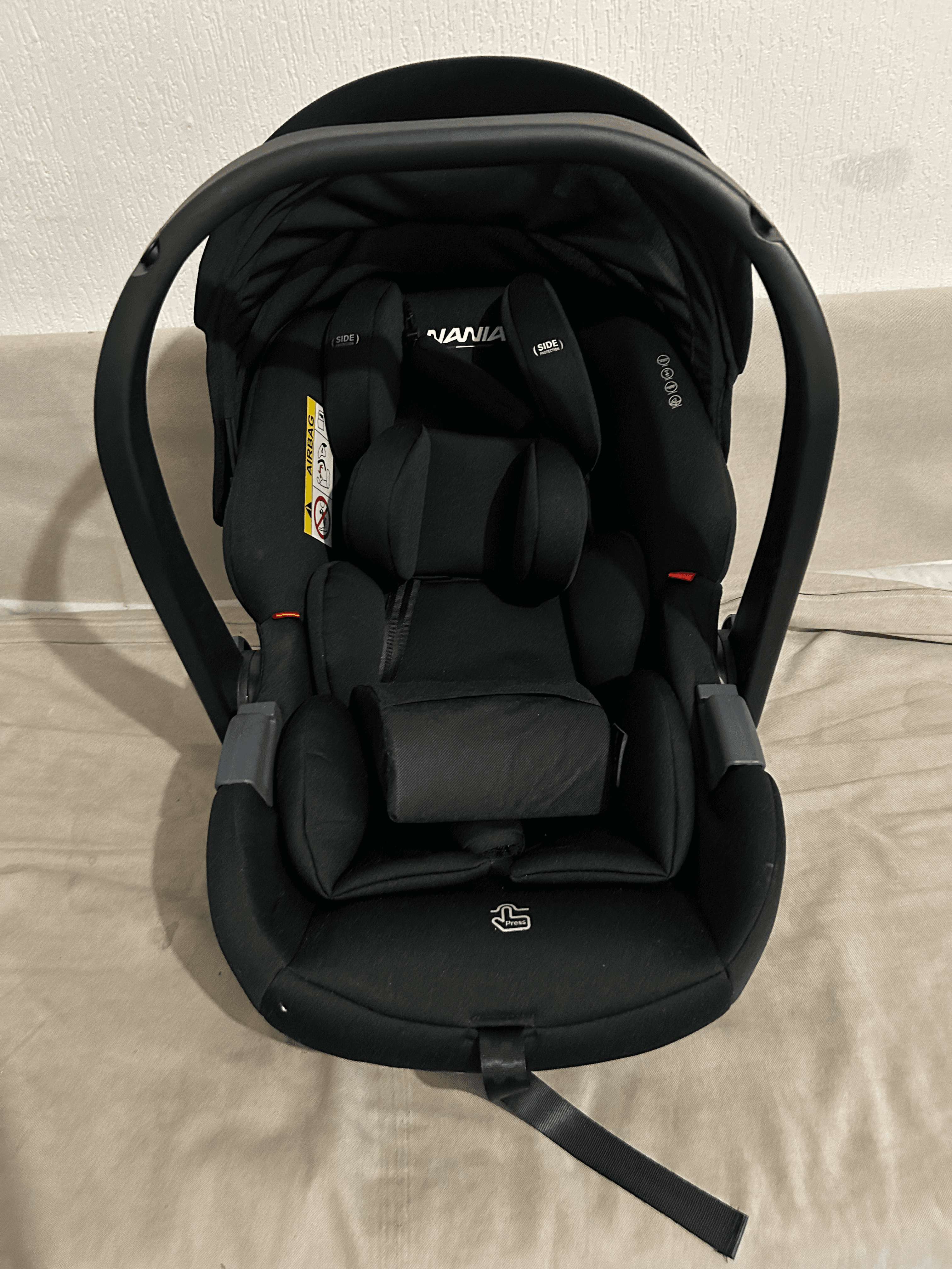 Siège auto bébé ceinturé - Photo 1