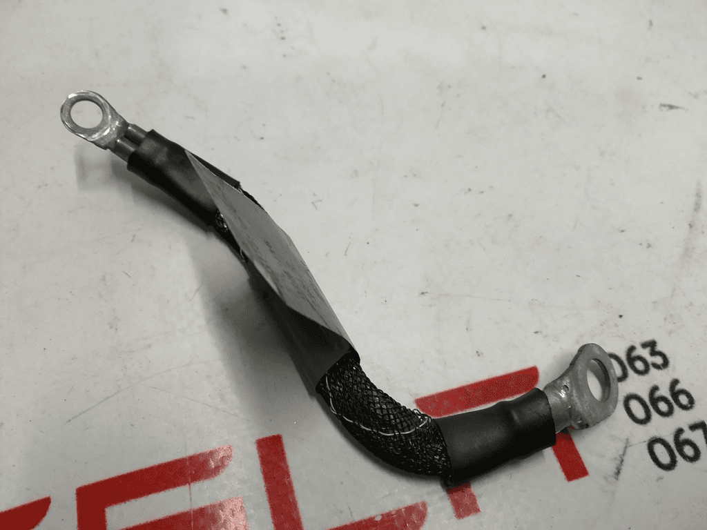 Câble de terre Convertisseur et répartiteur DCDC (petit) Tesla 1031159-00-A - Photo 1