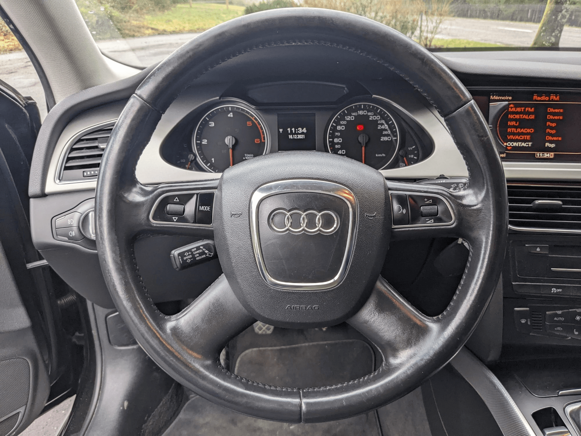 Audi A4 Allroad Quattro 2.0 TDI (2009) - Diesel - Manuelle - 136 hp - 268.998 km - Photo 1