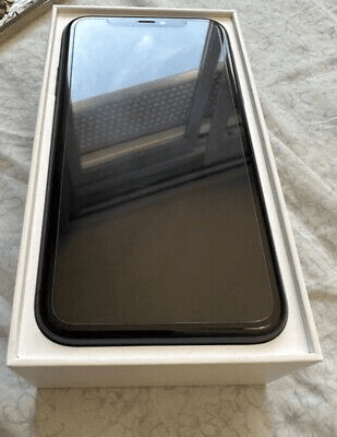 Apple iPhone 11 - Photo 1