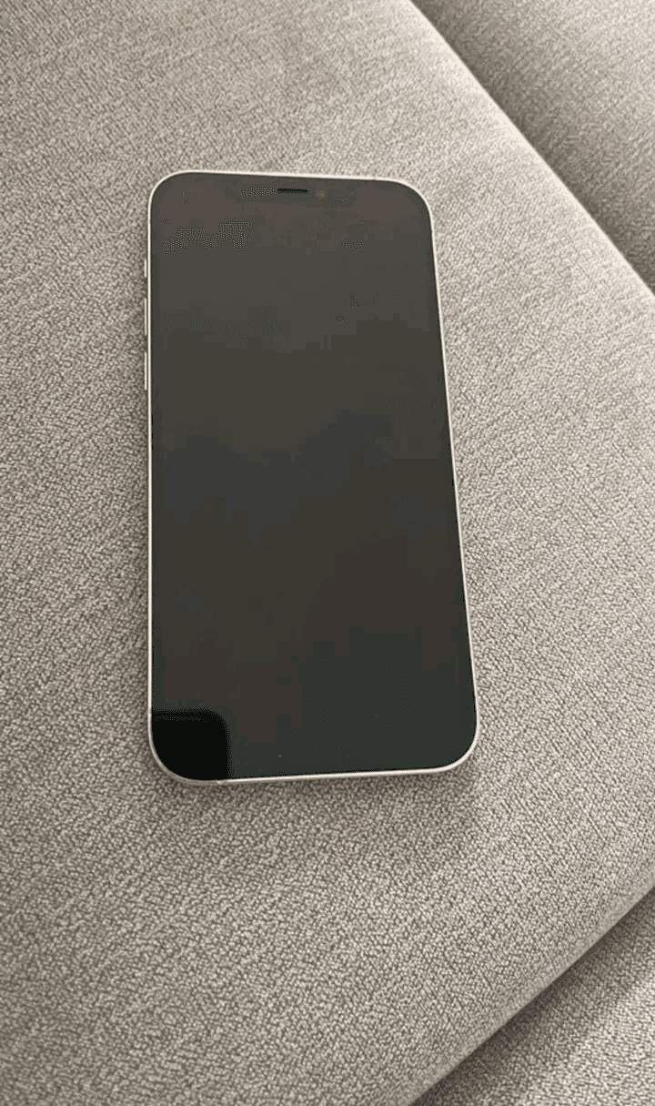 iPhone 12pro max - Photo 1