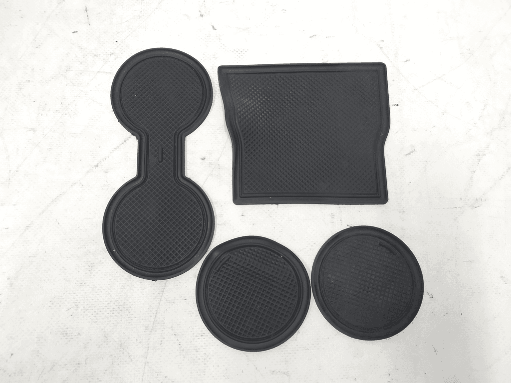 Kit d'inserts de console centrale en caoutchouc Tesla modèle 3
1087900 - Photo 1