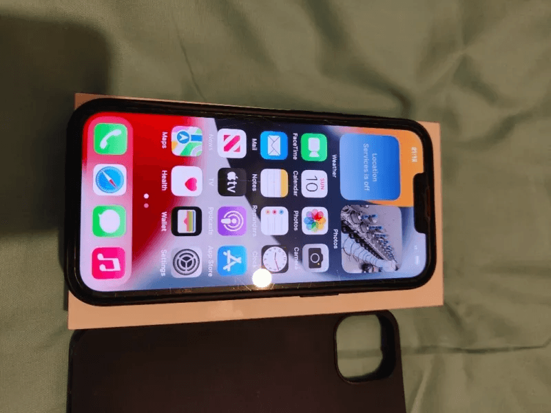 iPhone 13 128 Go - Photo 1