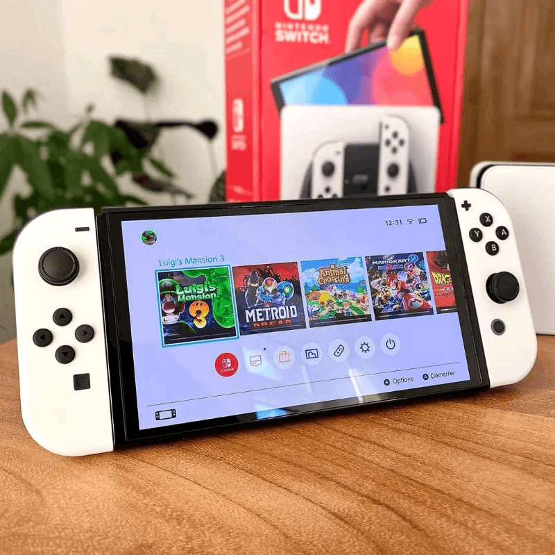 Nintendo Switch - Photo 1