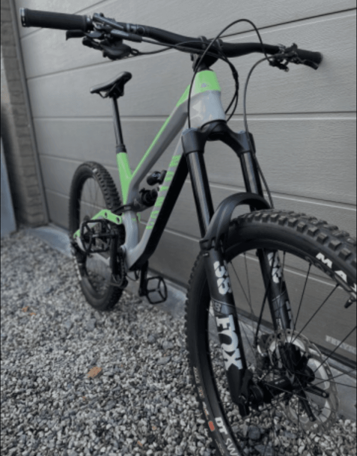 Vélo électrique - Photo 1