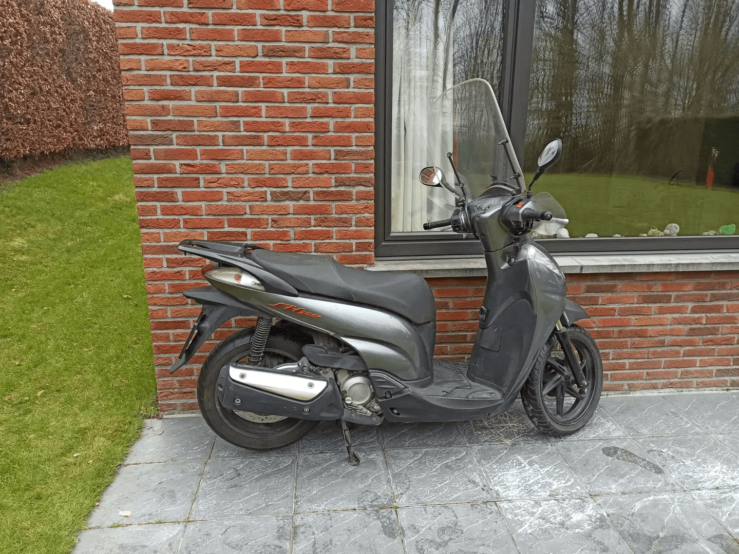 Honda SH 300 - Photo 1