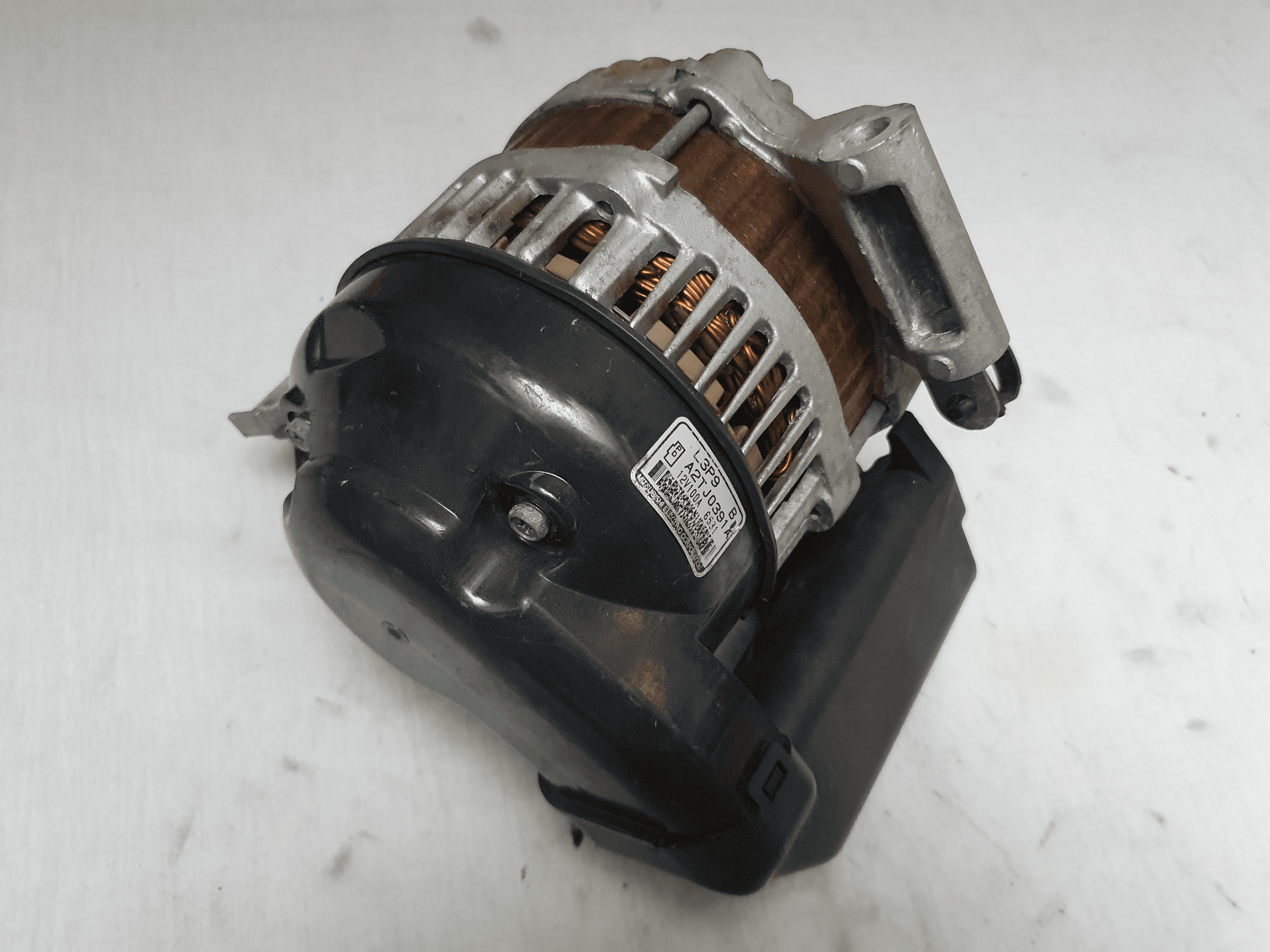 Alternateur Mazda 6 2002-2008 - Photo 1