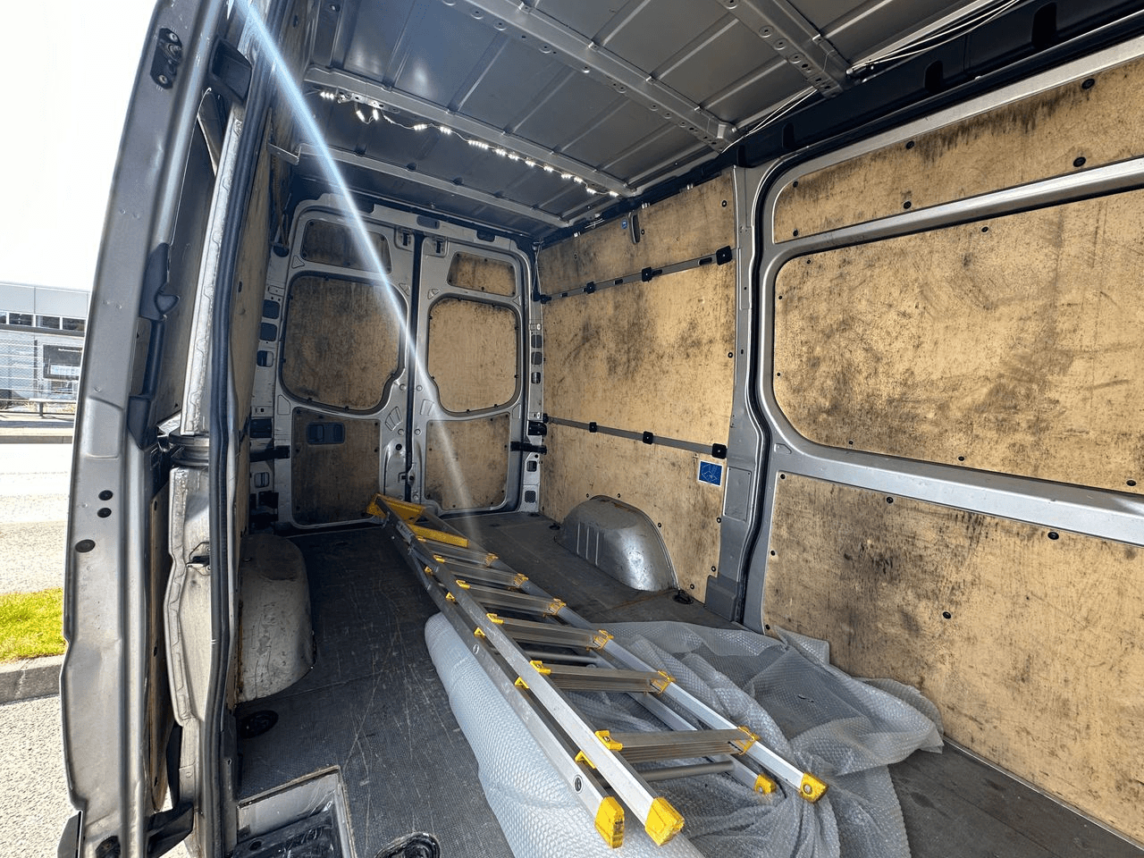 Mercedes Benz Sprinter à vendre sur bon prix et bien clean - Photo 1